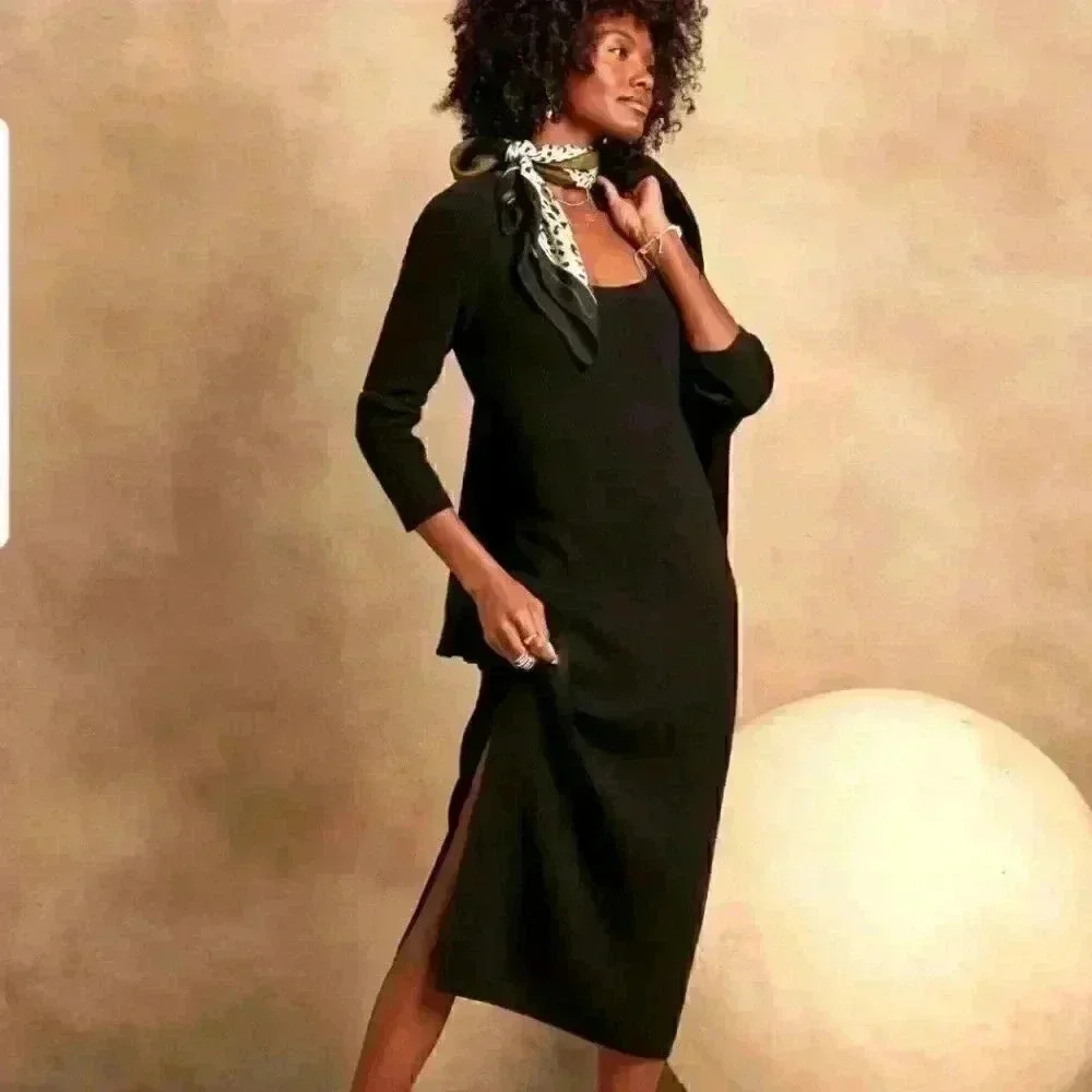 BananaāRepublicāScoop-NeckĀ MidiāDress